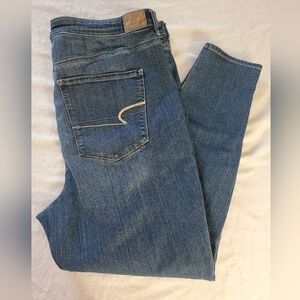 American Eagle Highest Rise Jegging